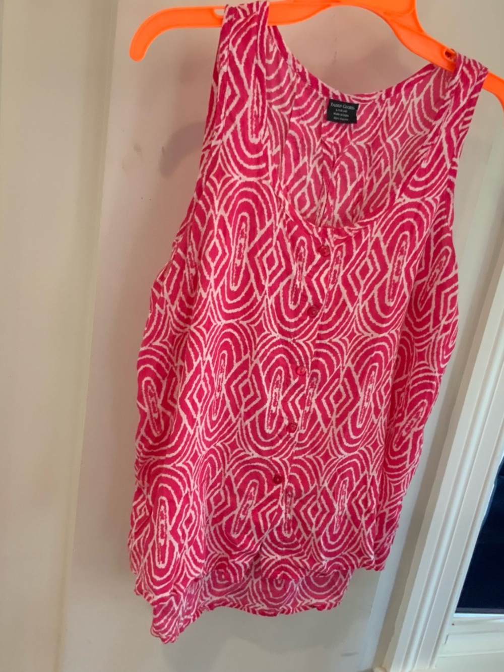 Faded glory White & Pink Patterned Sleeveless Tank Top size large.  SKU 3038